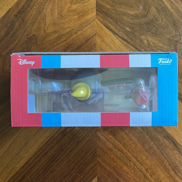 DISNEY Vinyl Collection FUNKO Dumbo + Timothy! - Picture 4 of 7